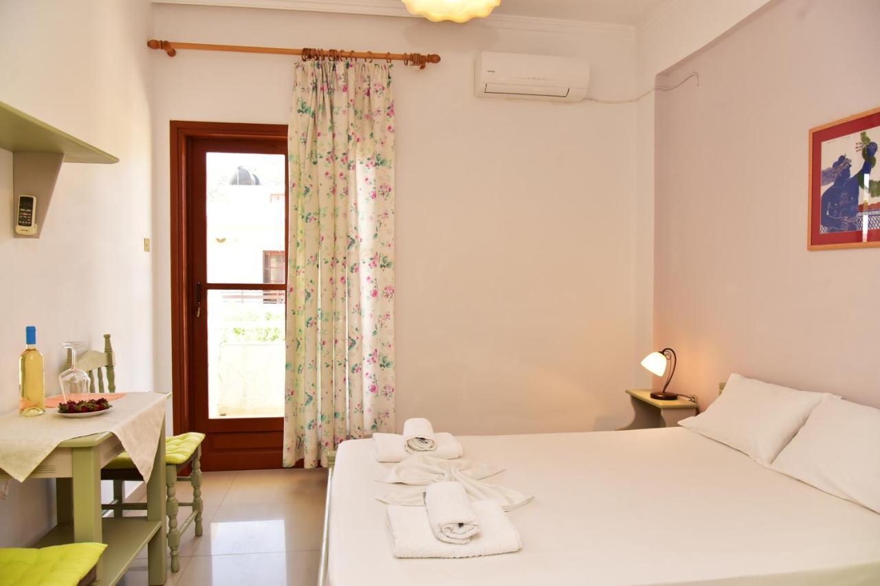 פליאוחורה Filoxenia Apartments 2 מראה חיצוני תמונה