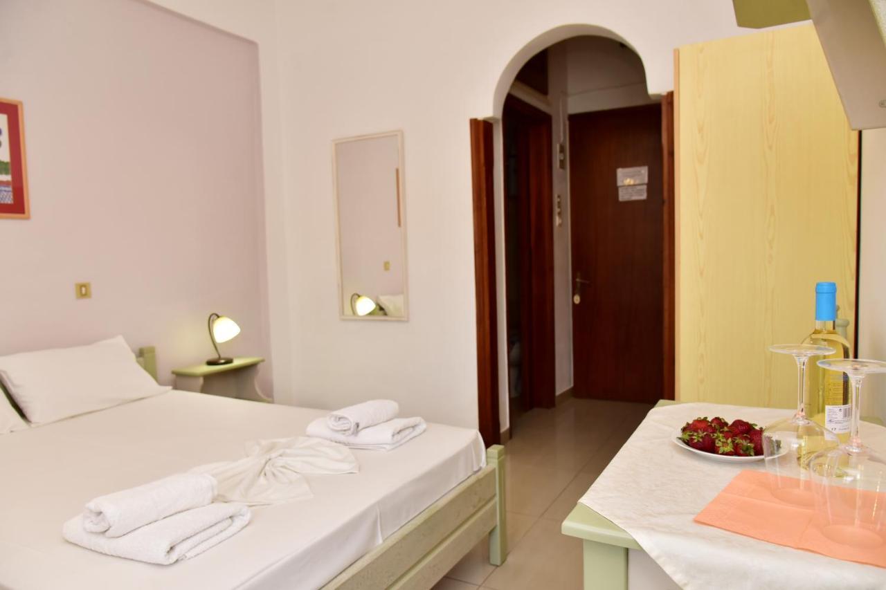 פליאוחורה Filoxenia Apartments 2 מראה חיצוני תמונה