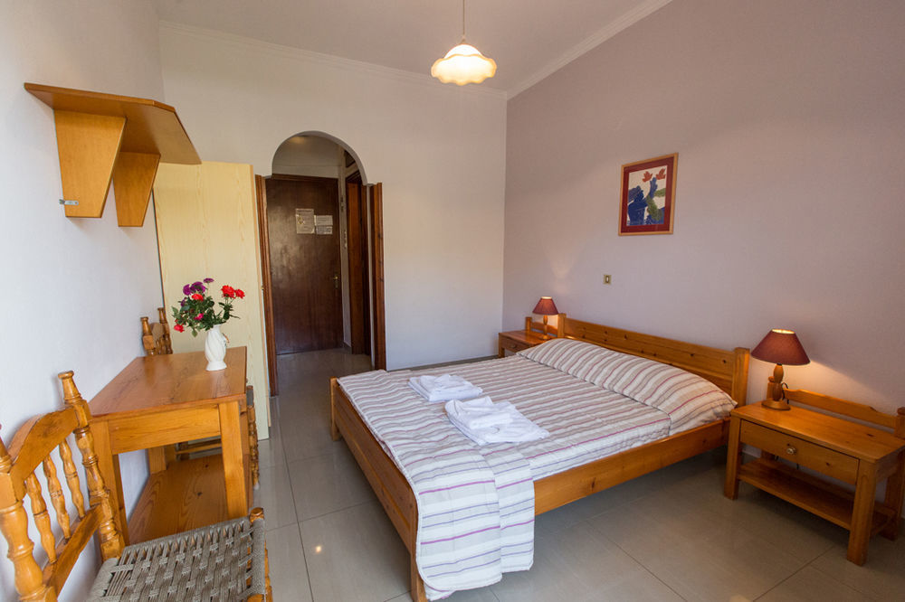 פליאוחורה Filoxenia Apartments 2 מראה חיצוני תמונה