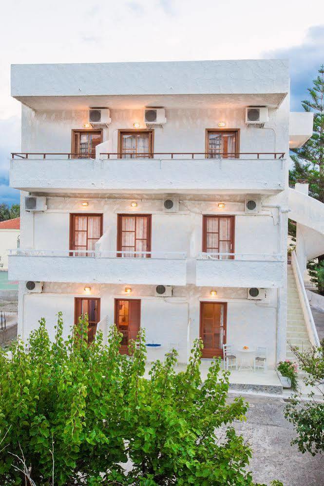 פליאוחורה Filoxenia Apartments 2 מראה חיצוני תמונה
