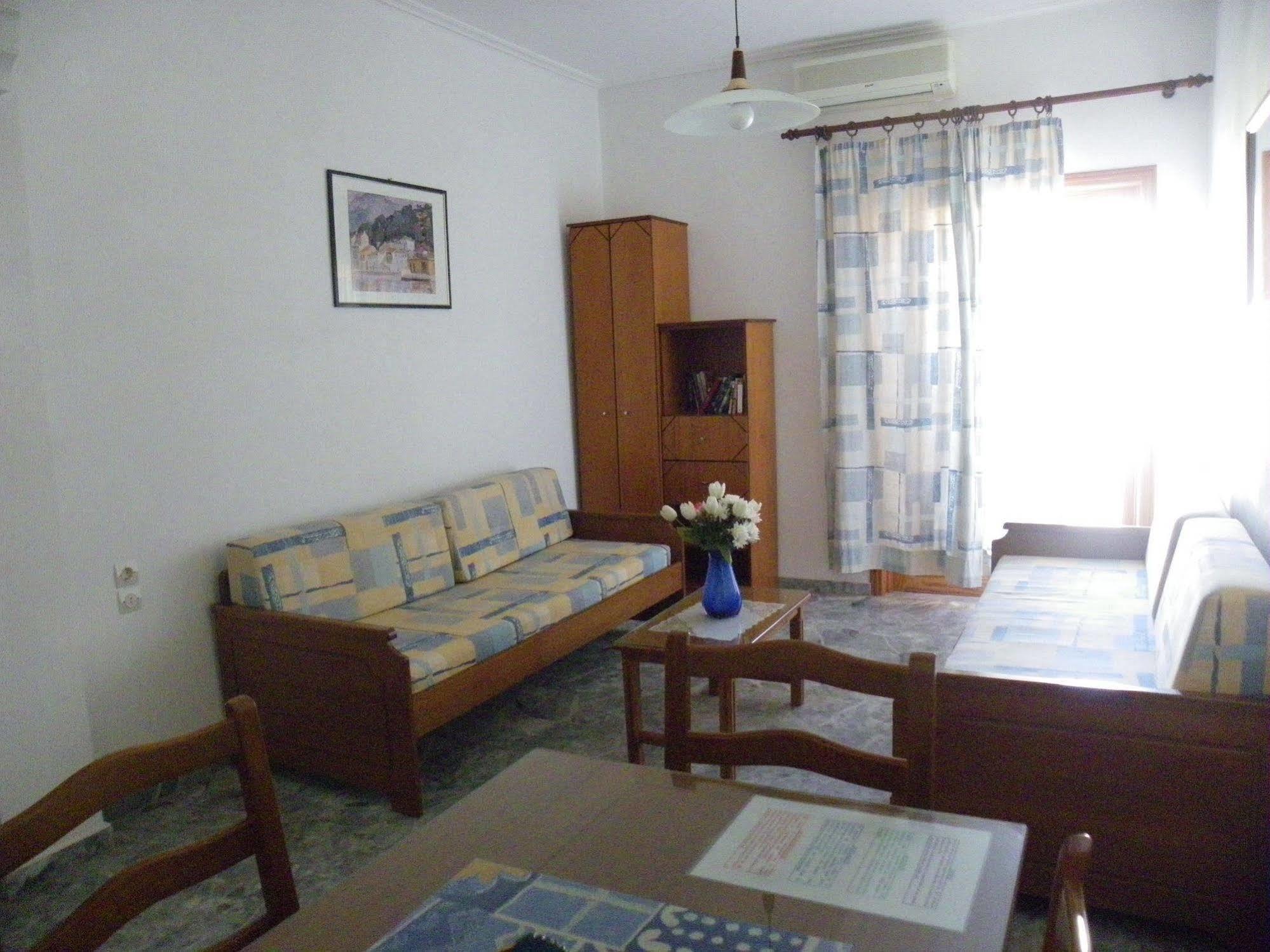 פליאוחורה Filoxenia Apartments 2 מראה חיצוני תמונה