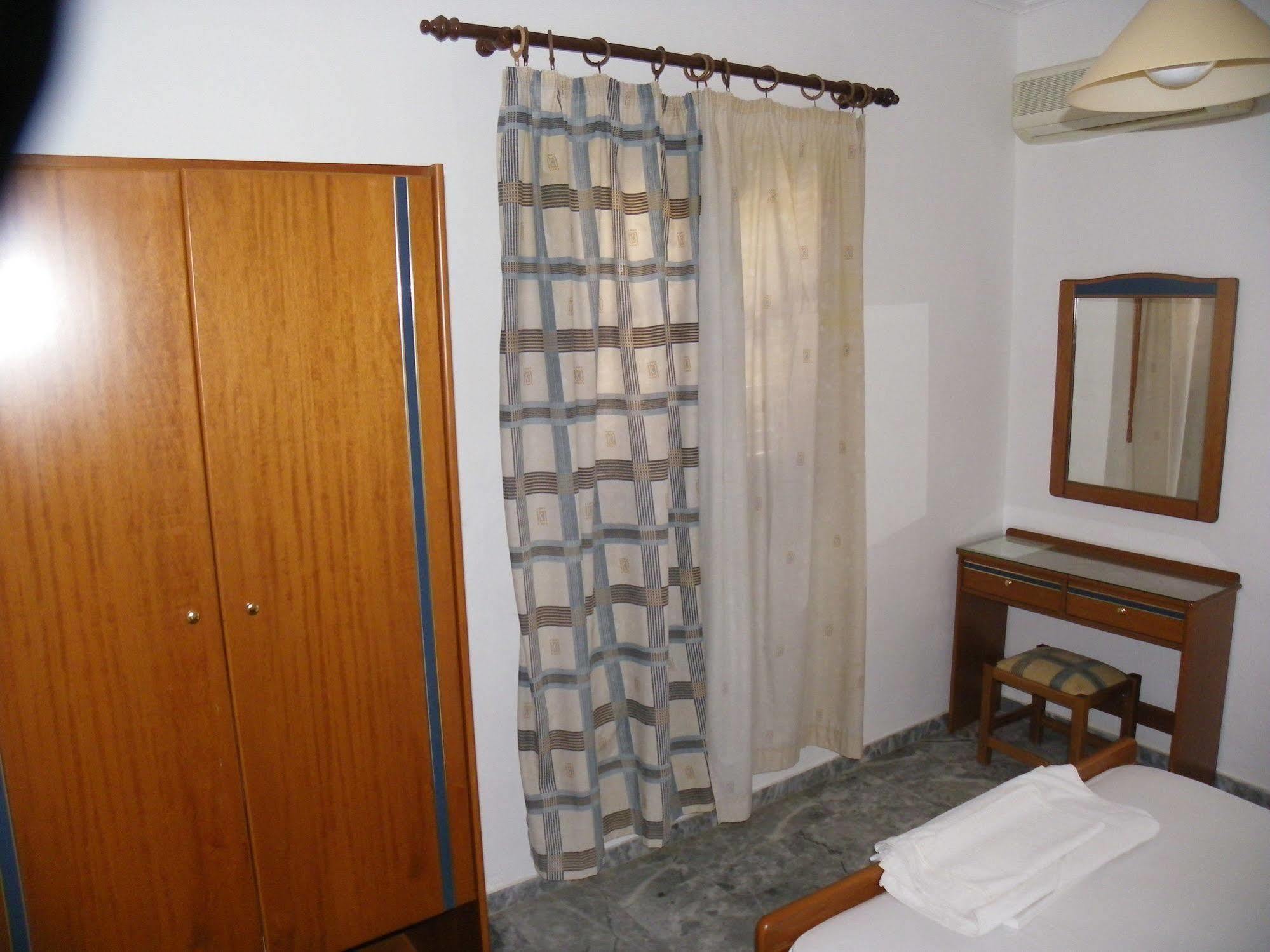 פליאוחורה Filoxenia Apartments 2 מראה חיצוני תמונה