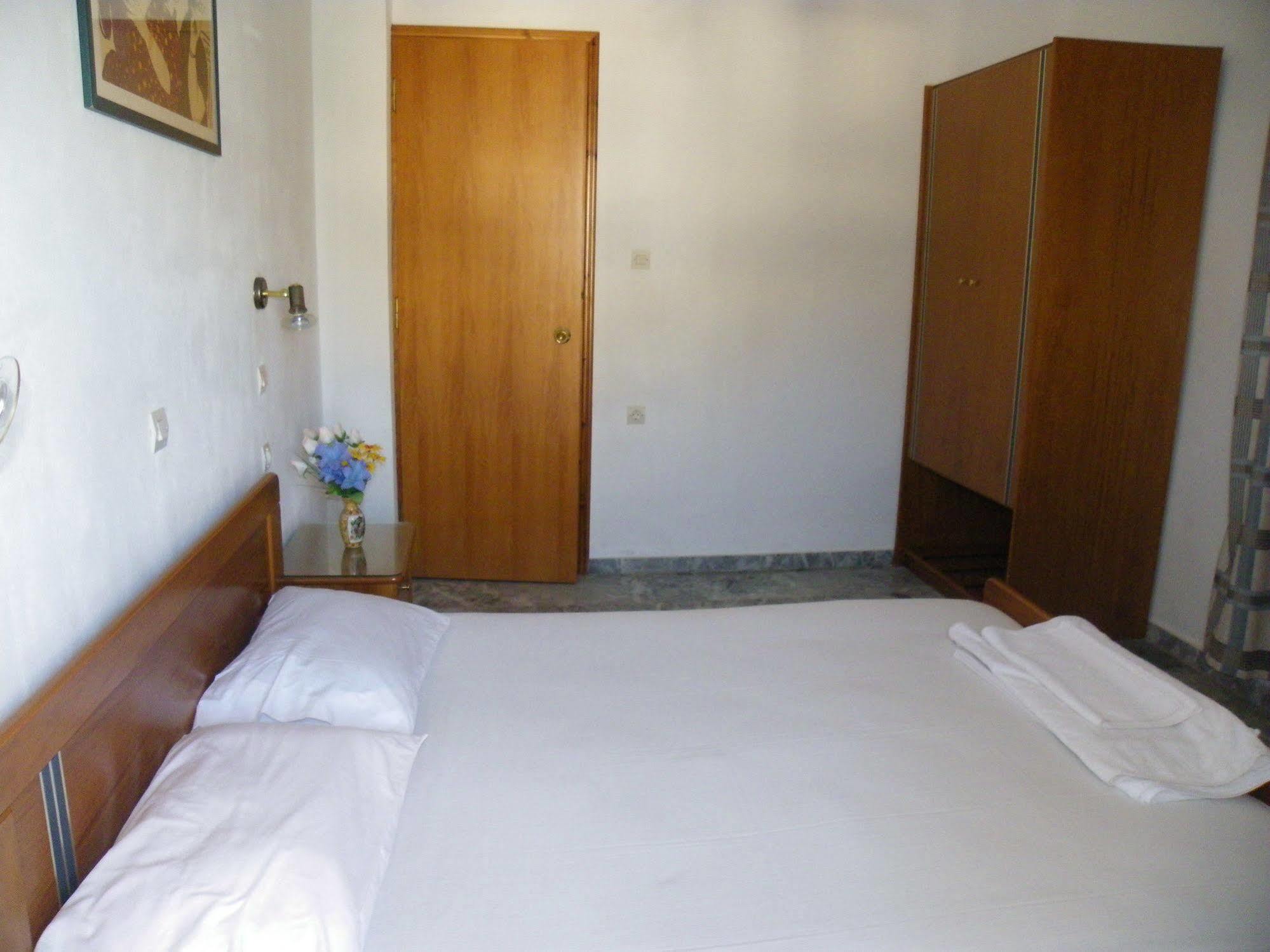 פליאוחורה Filoxenia Apartments 2 מראה חיצוני תמונה
